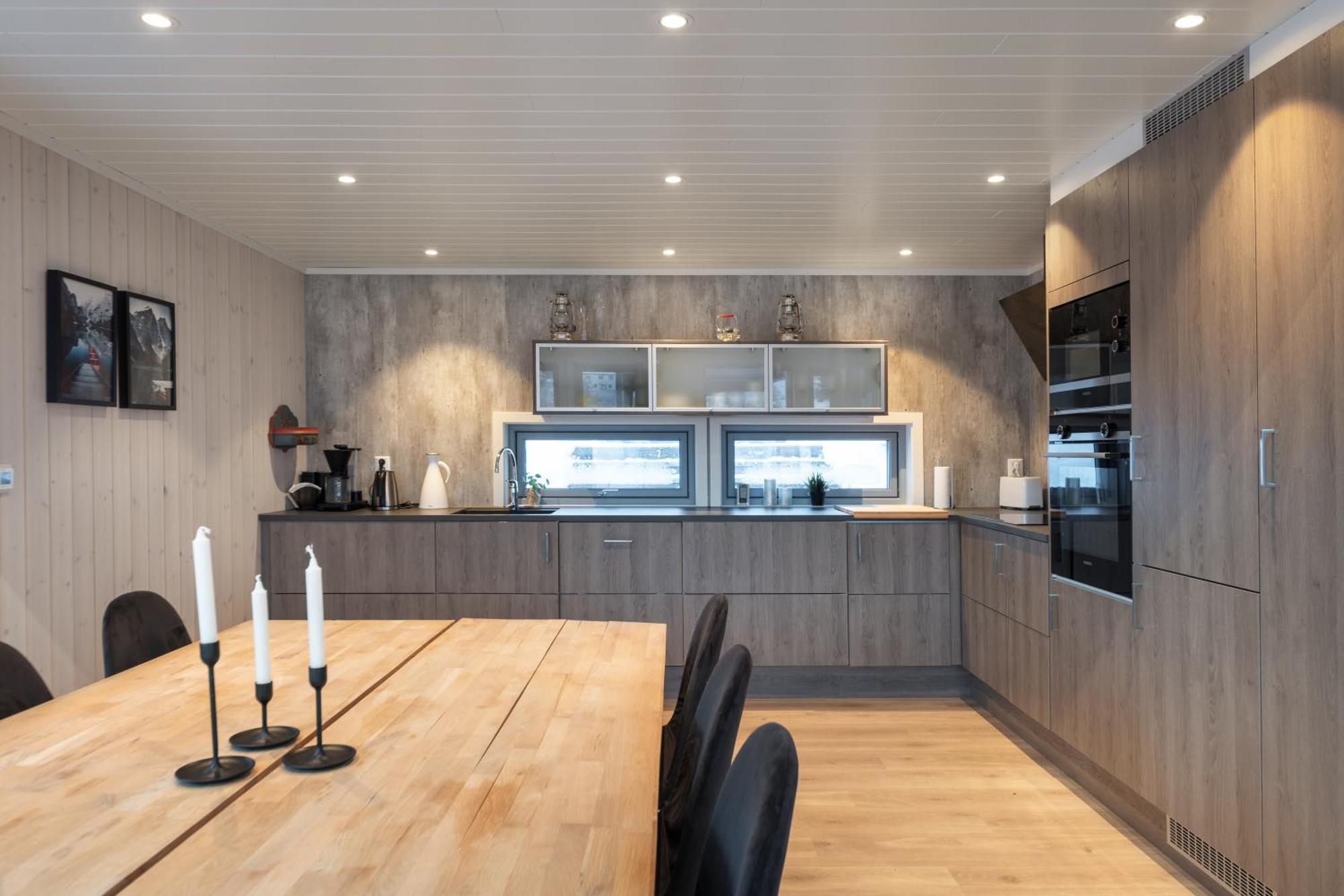 Vikran Seaside Lodge Straumsjoen ภายนอก รูปภาพ